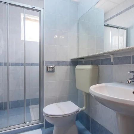 ゲストハウス Vicko