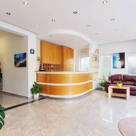 ゲストハウス Vicko 4*