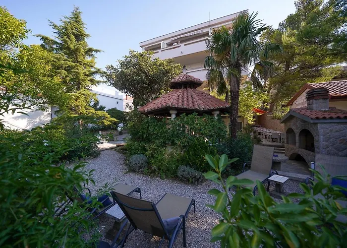 Vicko 4* Starigrad Paklenica