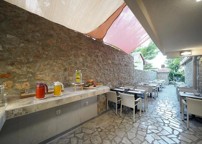 Guest house Vicko 4*