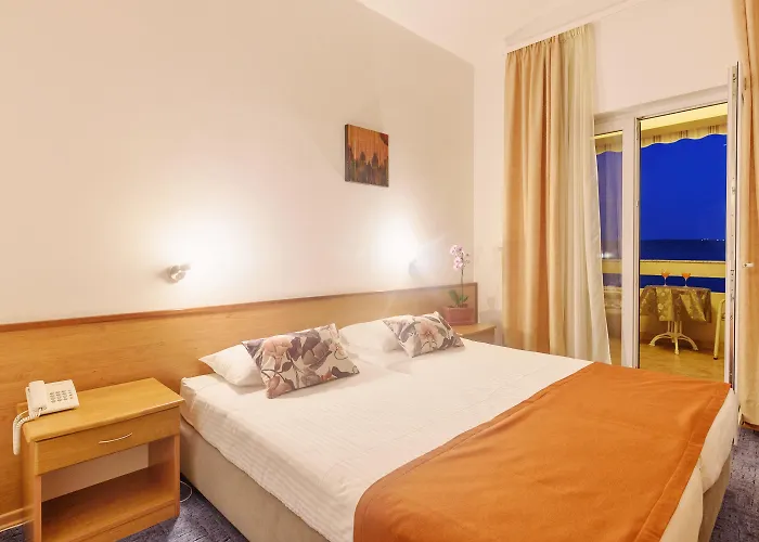 Guest house Vicko Starigrad Paklenica