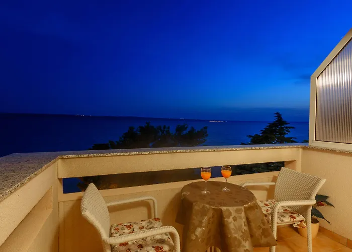 Guest house Vicko Starigrad Paklenica