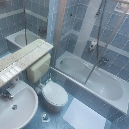 招待所 维科酒店 4*