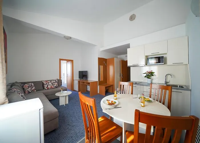 Vicko Starigrad Paklenica