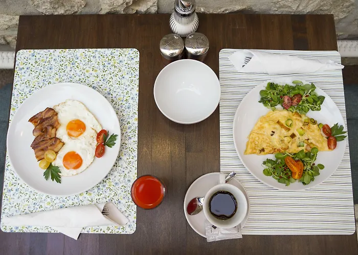 Vicko Стариград-Пакленица